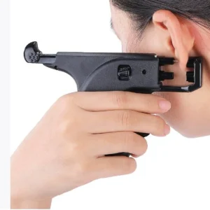 کیت دستگاه سوراخ‌کن گوش مشکی با گوشواره و پلاگ