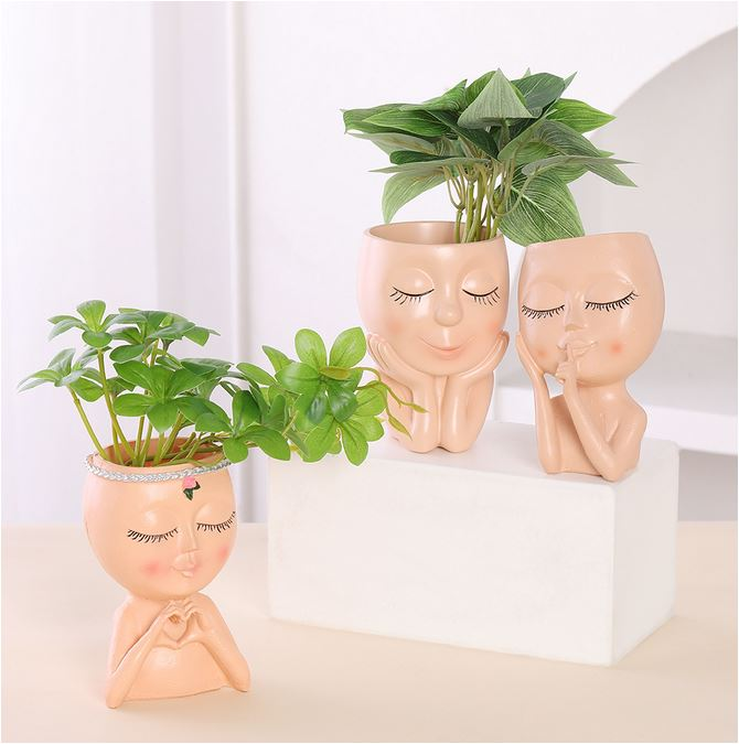 مجسمه دخترانه دکوری رزینی سبک اروپایی