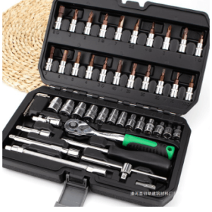 جعبه ابزار تعمیر خودرو با آچار بکس و پیچ‌گوشتی