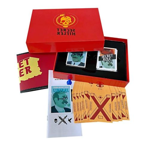 بازی فکری SECRET HITLER نسخه انگلیسی