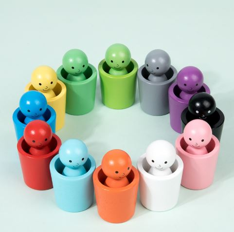 آدمکهای رنگی آموزشی مونتهسوری با لیوان دستهبندی